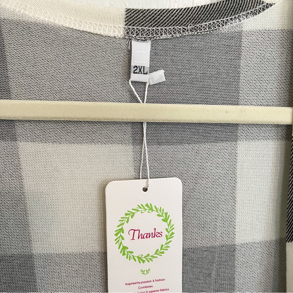 Check Pattern Cardigan - Picture 2 of 6